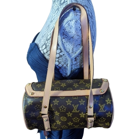 Shoulder Bag - Picture 4 of 13